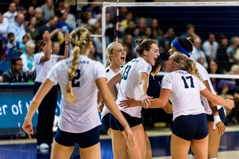 Byu Womens Volleyball Cougars Begin Wcc Play With Win The Daily