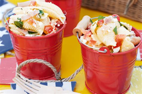 Cook pasta in boiling, salted water for 10 minutes or until just tender to the bite. 20 easy pasta salad recipes for Christmas Day