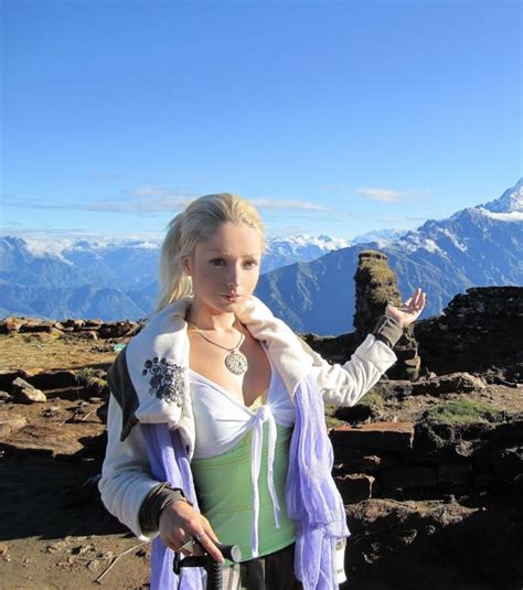 Photos Regardez Valeria Lukyanova La Femme Barbie Ukrainienne