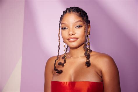 the little mermaid s director encouraged halle bailey to incorporate her locs into ariel s