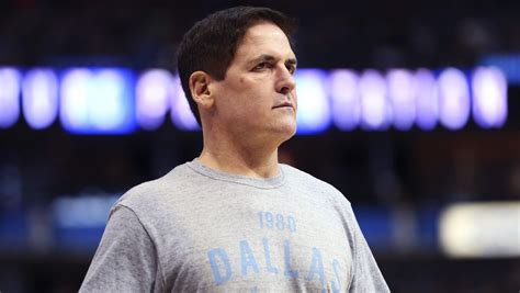 Dallas Mavericks Owner Mark Cuban Fined 600000 For Tanking Comments