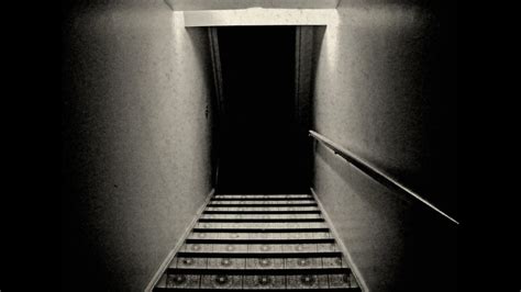Dont Go Upstairs Horror