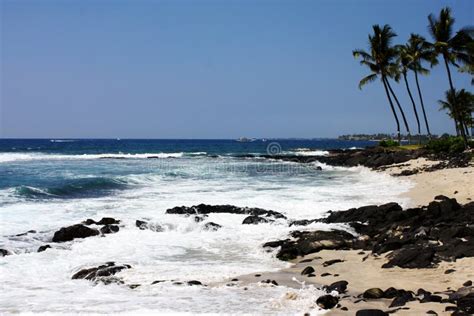 Rocky Beach In Kona Hawaii Stock Photo Image Of Rocky 42960648