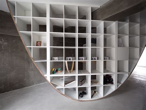 Japanese Designer Hacks IKEA Shelf to Create Floor to ...