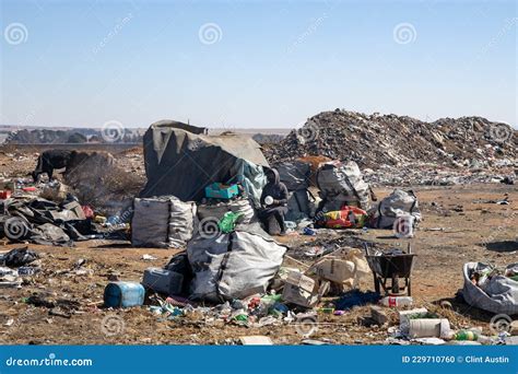 Poverty Stricken People Living On A Landfill 2 Editorial Image Image