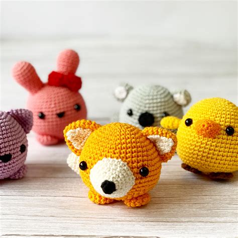 Learn How To Crochet Amigurumi With The Diy Fluffies Youtube Videos