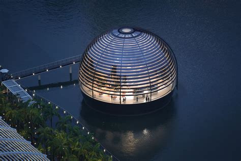 Apple Opens Floating Store Designed By Foster Partners In Singapore