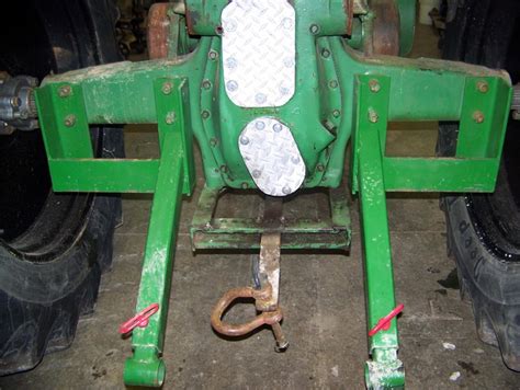 How to pull a wheelie. JD G adjustable hitch and wheelie ... - Yesterday's Tractors