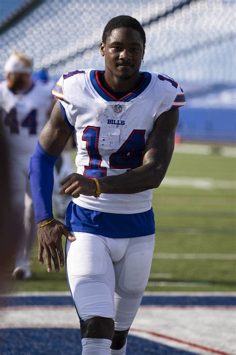 Stefon Diggs Invigorates Bills Offense Raiders News Sports