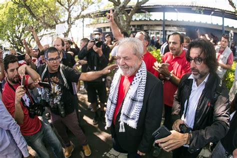 confira as melhores fotos da caravana de lula pelo sul sul 21