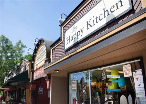 Houzz.com has been visited by 100k+ users in the past month The Happy Kitchen - Fort Langley, BC - 9203 Glover Rd ...