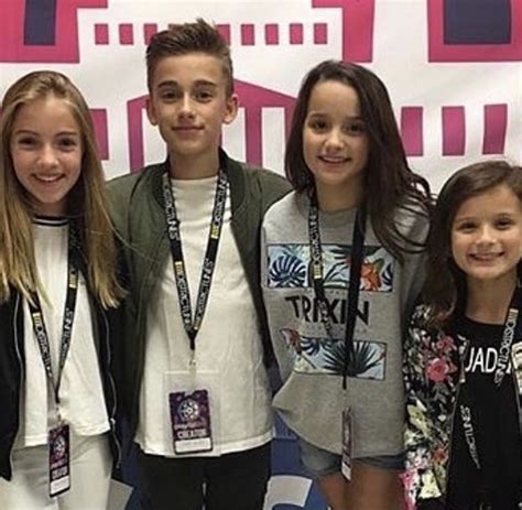 Jules Leblanc With Johnny Orlando And Lauren Orlando And Hayley Annie