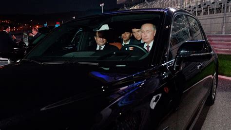 Ride Like Putin 7 Ton Armoured Luxury Limo On Show In Geneva Ctv News