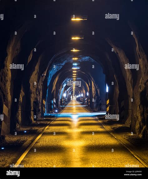 Underground Tunnel Cave Stock Photo Alamy