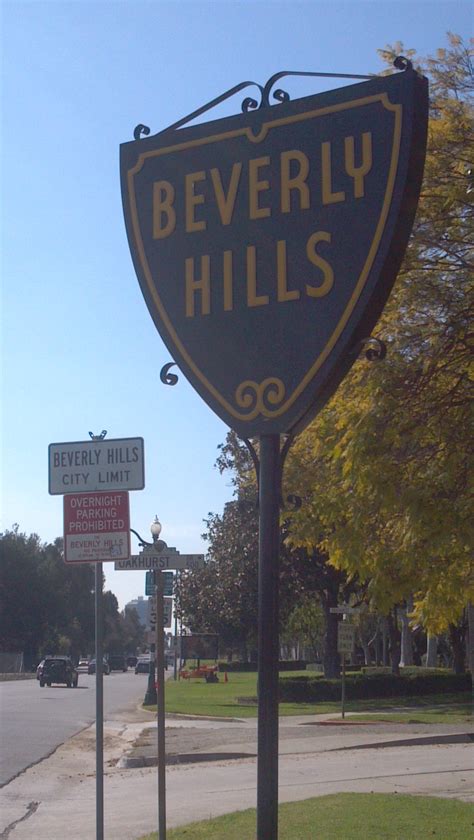 Beverly Hills Shield Glitterati Tours