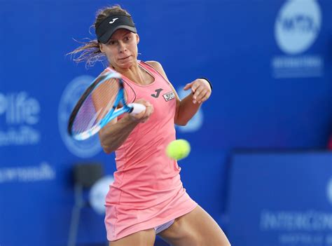 Magda linette (born 12 february 1992) is a polish professional tennis player. Tenis. WTA Lexington: Magda Linette na liście zgłoszeń ...
