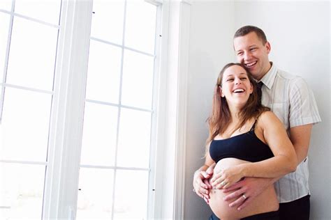 Modern Maternity Portrait Photography In Guelph Kathryn