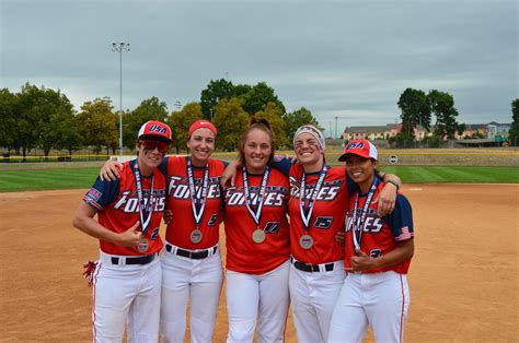 Usa Softball Team History The Usa Softball Womens National Team Is One Of The Only Two Women