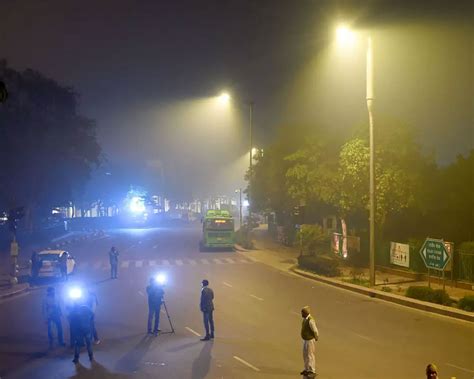 Jantasamvad.org is a new website launched by government of delhi for services related to curfew. Night curfew: Delhiites opting for walk-in vaccination ...