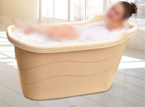 But with a portable bathtub, you'll be able to decompress and relax like never before. Bathtub | Portable bathtub, Bathtub price, Tiny bathtub
