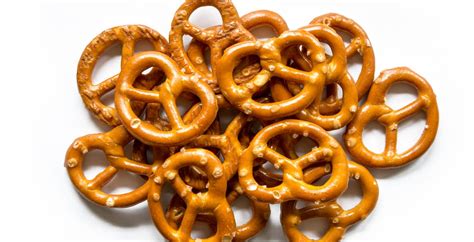 Are Pretzels Healthy Pros Cons And Better Alternatives Dr Axe