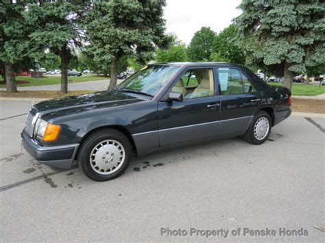 300 Series 4dr Sedan 300e Automatic 300 Series Low Miles Automatic