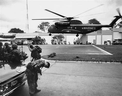 Historic Photos Of The Fall Of Saigon On April 30 1975