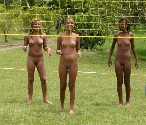 Naked Beach Volleyball Game Nudeshots Sexiz Pix