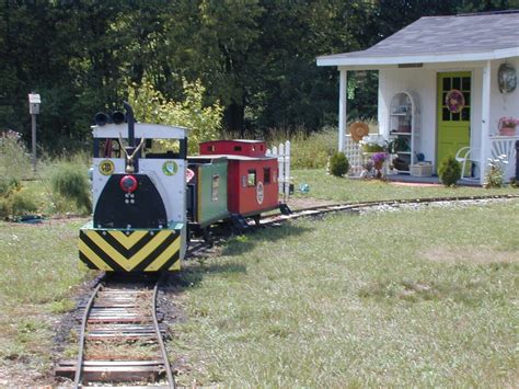 Backyard Railroad Truck Construction Christmas Train Ride On Toys
