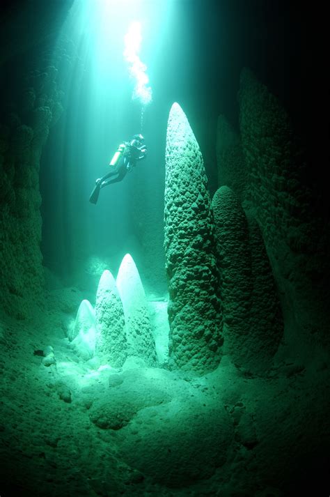 Deep Sea Diving In Underwater Caves Mexico Underwater Caves