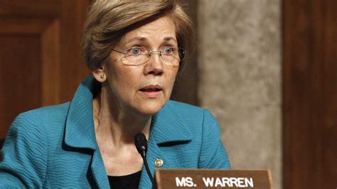 elizabeth warren says she will take a hard look at running for president
