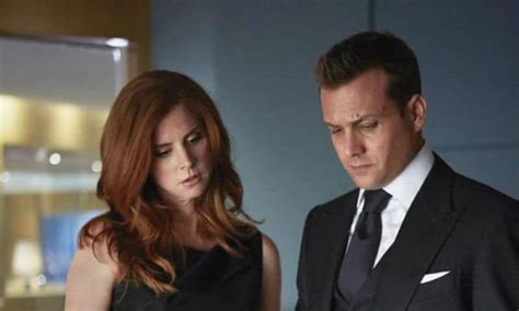 Classic Romantic Moment Suits Harvey Specter And Donna Paulson The