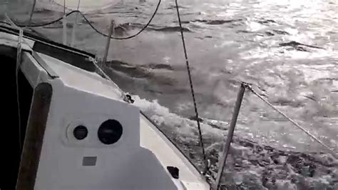 December Sail On The Potomac River During Small Craft Advisory On Pearson 28 Thoe Youtube