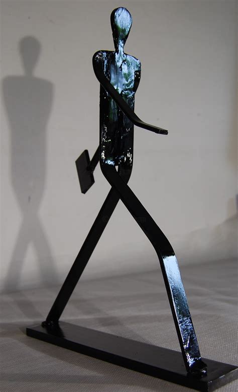 L Homme Press Sculpture Par Daniel Le Piouff Artmajeur