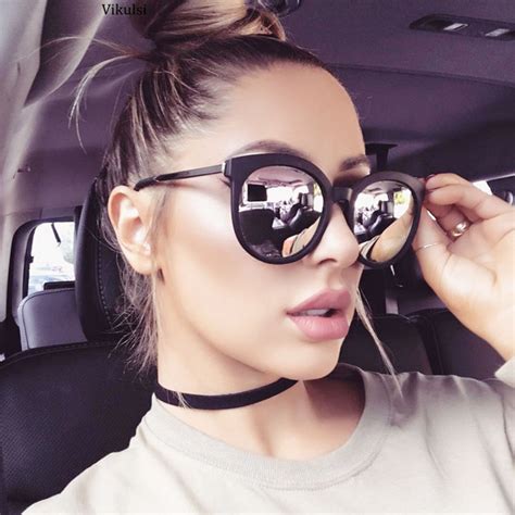 The best sunglasses for women is one of the best gifts for a wife or girlfriend. How to Choose the Perfect Sunglasses for You - Her Style Code