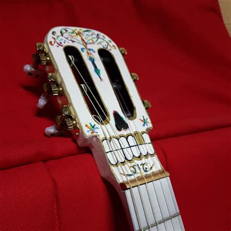 Disney Pixar Coco Guitar Replica Hobbies And Toys Music And Media