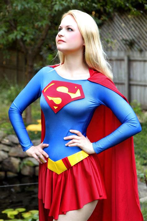 supergirl by alisakiss on deviantart wanita