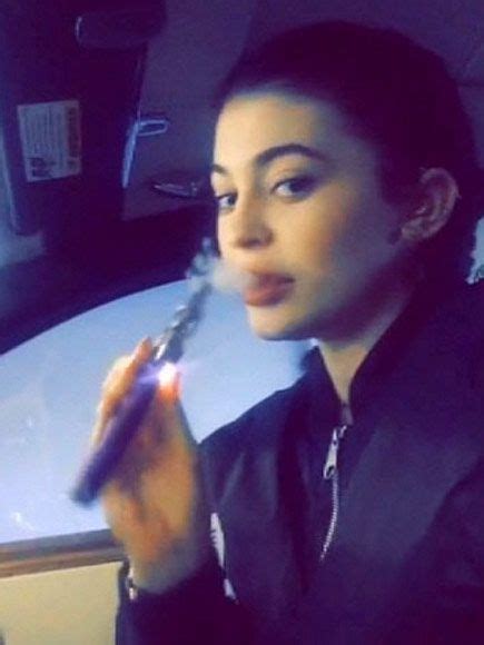 Kylie Jenner Shares Video Of Herself Smoking E Cigarette