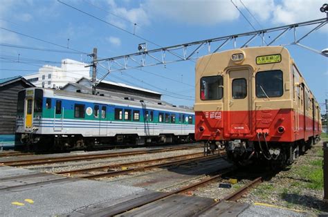 The kiha e130 series (キハe130系) is a class of diesel multiple unit (dmu) trains operated since january 2007 by the east japan railway company (jr east) in japan. 久留里線（JR東日本） - 日本の旅・鉄道見聞録