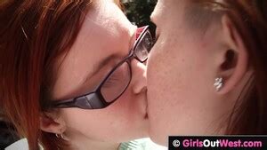Busty Hairy Lesbian Redheads Fuck In The Backyard Gouines Fr