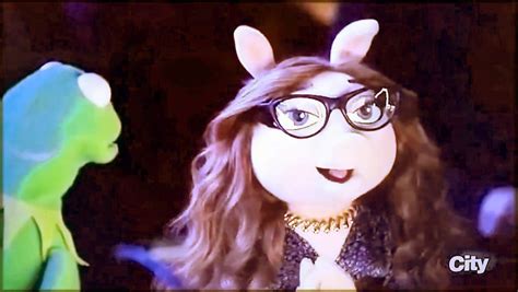 Denise The Attractive Nerdy Pig Girl A Nice Addition To The Muppet