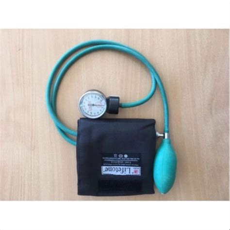 Manual Blood Pressure Monitor At Rs 1200 Biospace Blood Pressure
