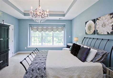 Relaxing Blue Bedroom Ideas