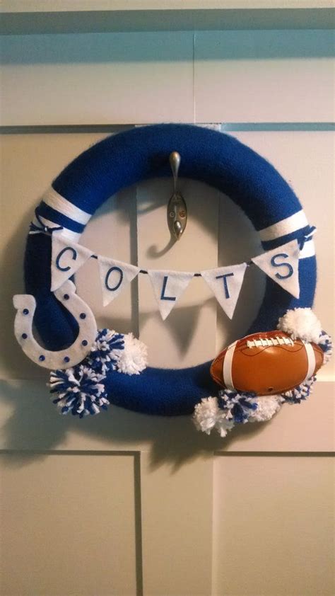 Football Team Spirit Wreath ~ Your Team Diy Kids Pillows Window