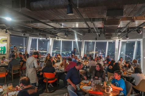 São Paulo Ganha Primeiro Restaurante Giratório Com Vista Para A Cidade