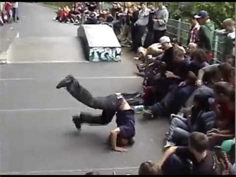 Wenn euch das video gefällt und ihr mehr videos sehen wollt dann lasst doch einen like und ein. Skatepark Erlangen Contest 2001 - YouTube