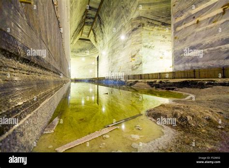 Very Large Salt Mine Shaft With Phreatic Water Lake Stock Photo Alamy