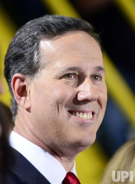 Photo Rick Santorum Enters Republican 2016 Presidential Race