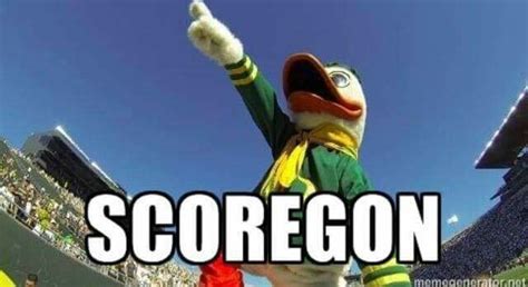 Pin By Joshua Smith On I Love My Ducks Oregon Ducks Football And