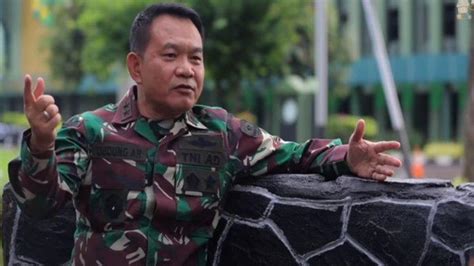Wajah Pelapor Jenderal Dudung Abdurachman Difoto Jajaran Pusat Polisi